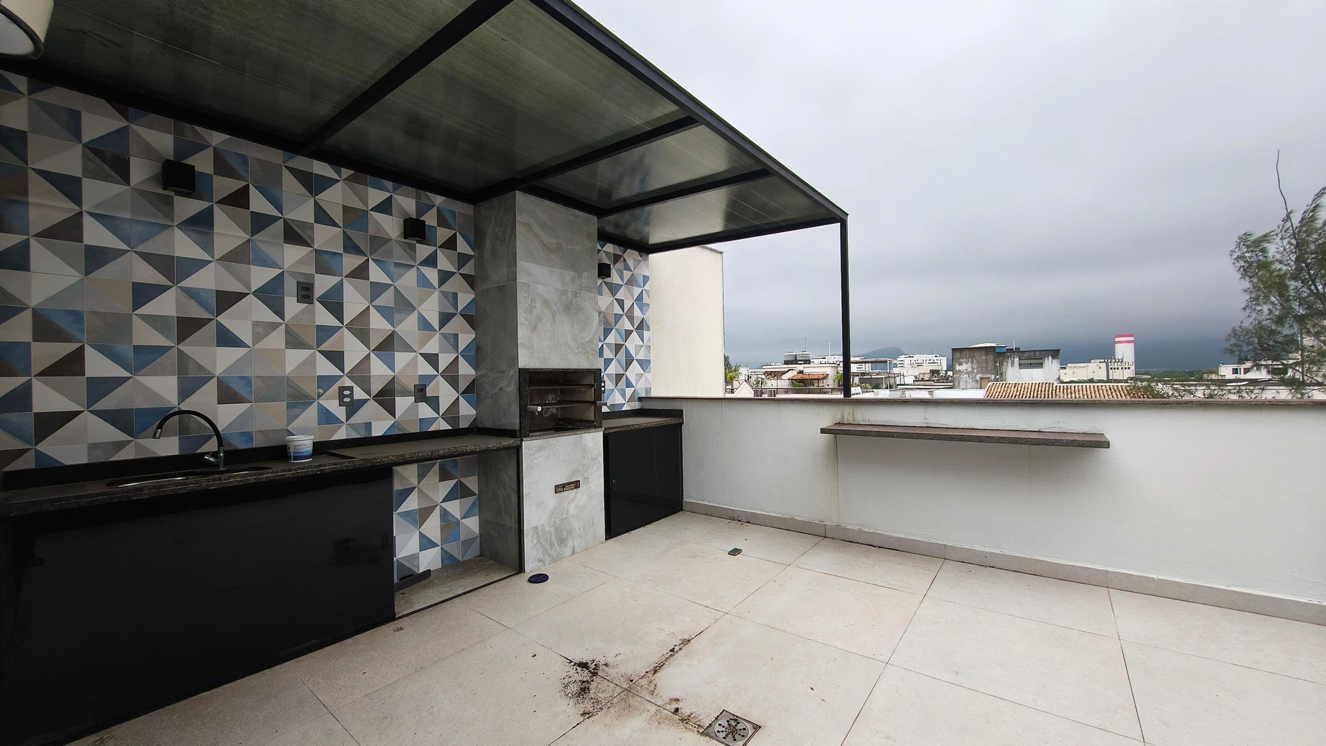 3-bedroom apartment, all with their own bathrooms, 311 m² — photo 3