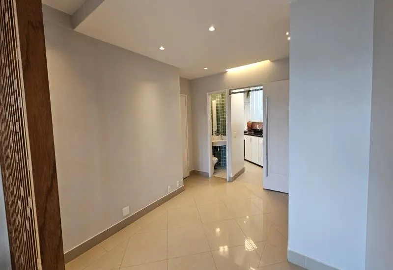 Квартира 75 м² з пральною машиною та заскленим балконом — photo 17