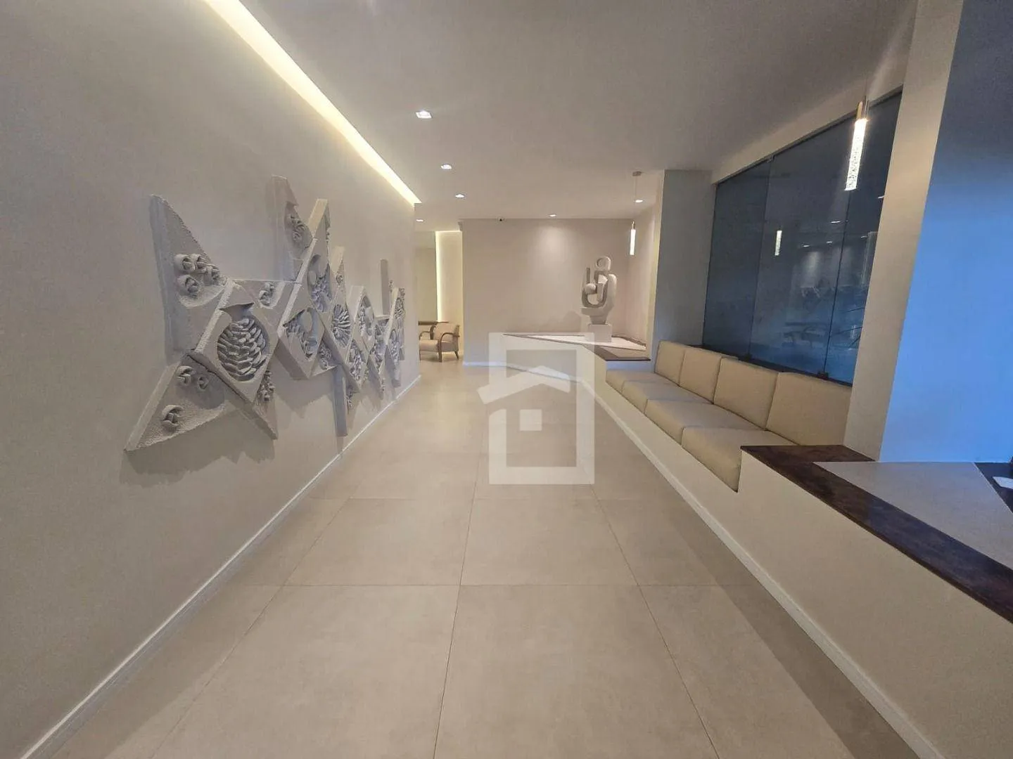 Furnished apartment, 125 m², with a mountain view — photo 44