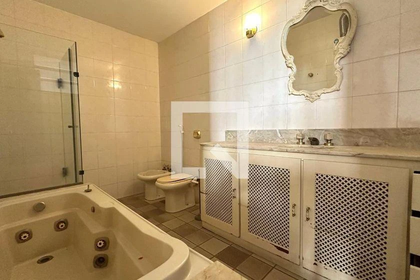 Rental apartment with 3 bedrooms and 190 m² — photo 9