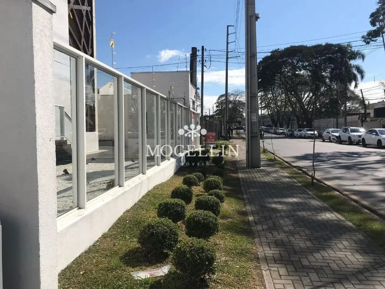 1-bedroom apartment with balcony and private BBQ — photo 13
