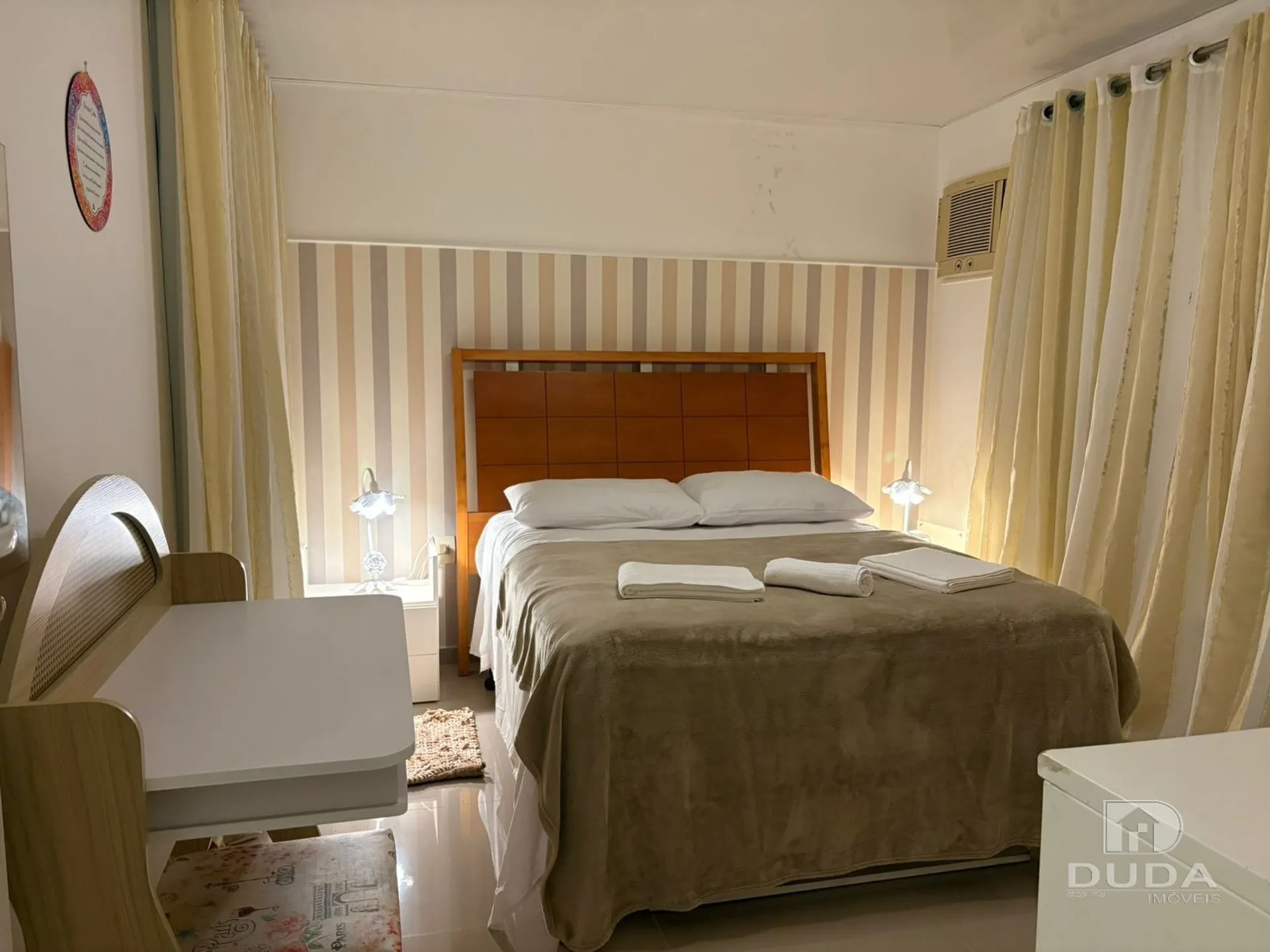 Casa amueblada con 4 dormitorios y cocina abierta — photo 40