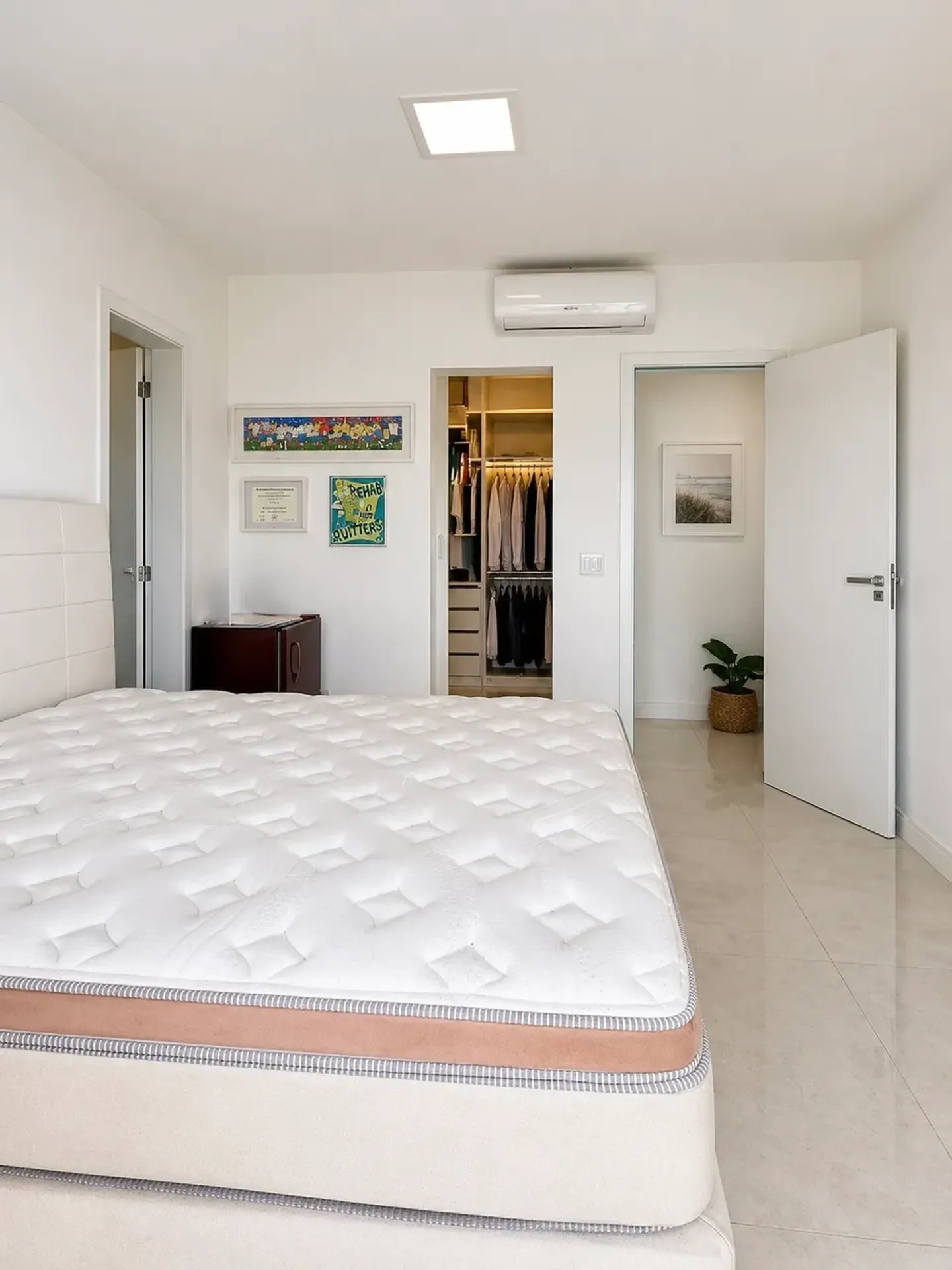 Casa com 5 quartos e cozinha integrada bem prática — photo 25