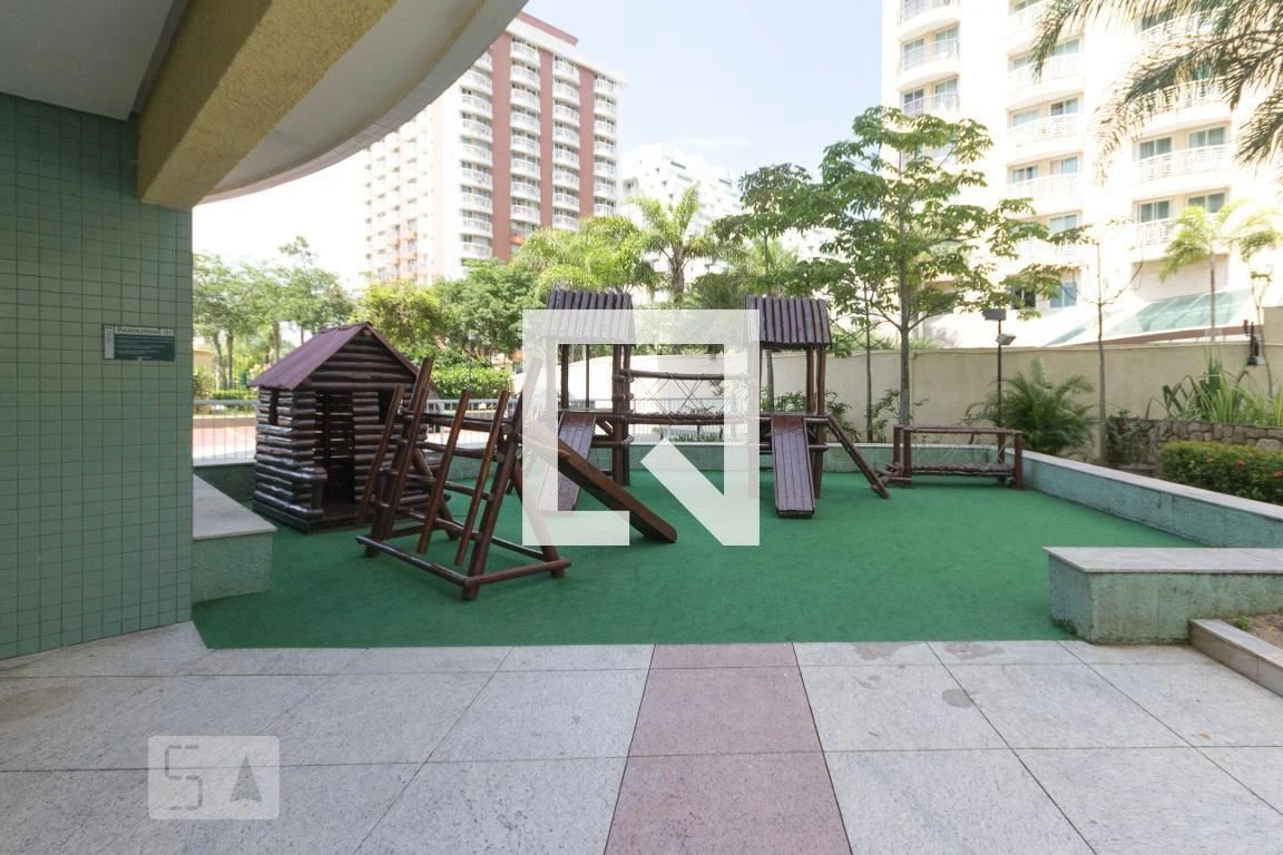 Apartamento sem mobília com 2 quartos e varanda fechada — photo 16