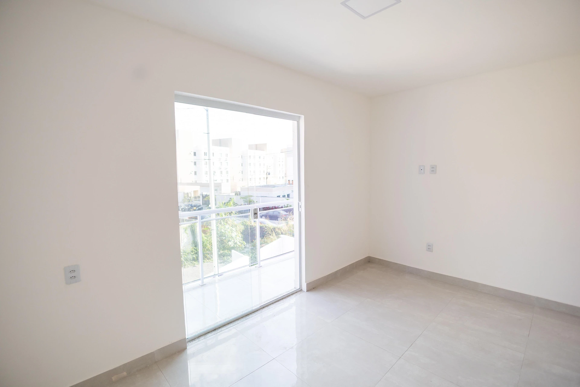 2-bedroom house with a private BBQ — photo 29