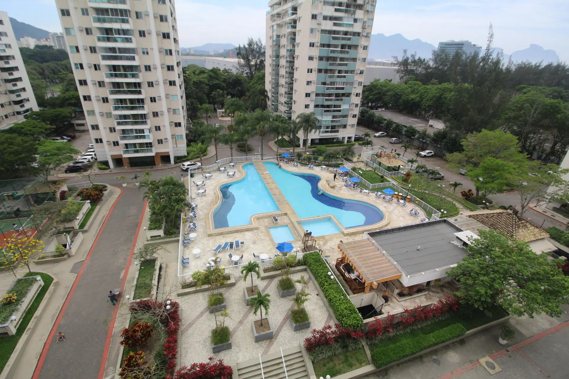 Mountain view in a 3-bedroom apartment, 90 m² — photo 18