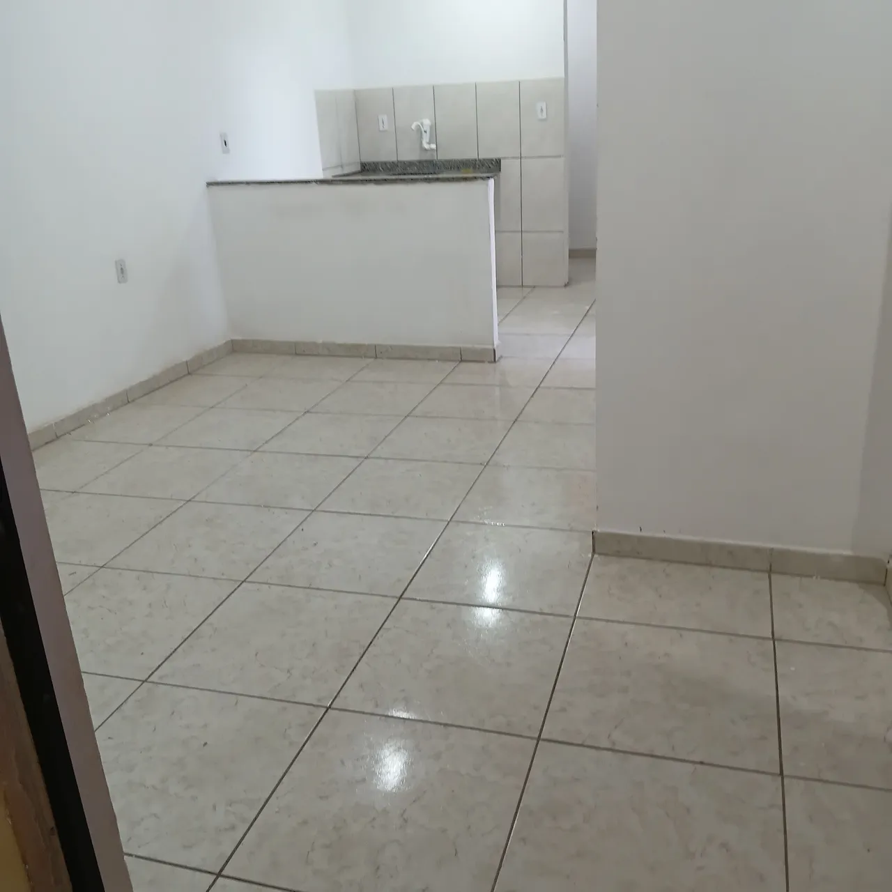 2-bedroom apartment on the 2nd floor with no parking — photo 2