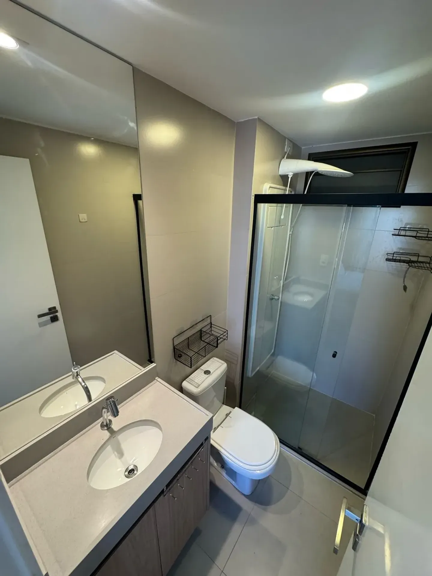 Furnished apartment, 38 m², with a water view — photo 4