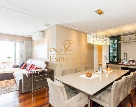 Apartment with 3 en-suite bedrooms and glass balcony — photo 3