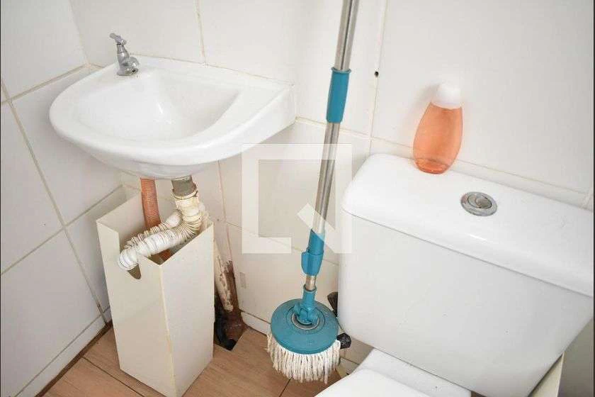 Apartamento amueblado con 2 dormitorios y 40 m² — photo 2
