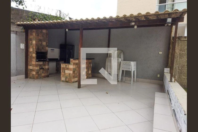 Apartamento amueblado de 2 dormitorios con cocina abierta — photo 31