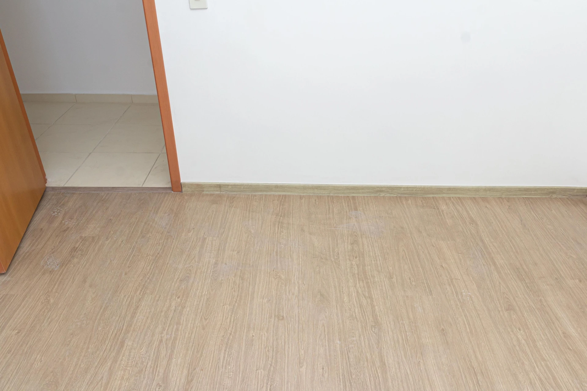 Rental apartment with 2 bedrooms and a balcony — photo 32