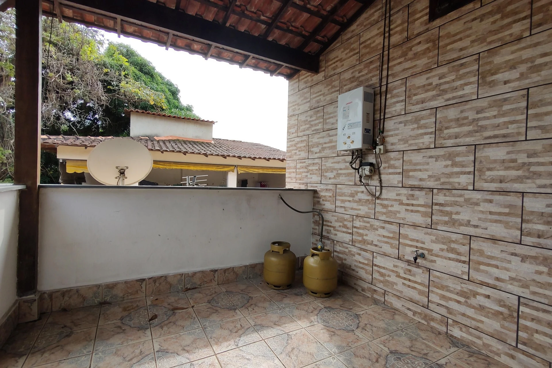 Furnished house with 4 bedrooms and a built-in balcony grill — photo 99