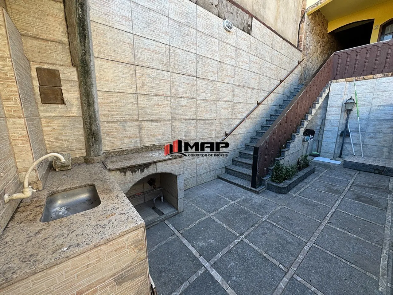 Casa sobrado de 3º andar com 2 quartos e 1 banheiro — photo 7
