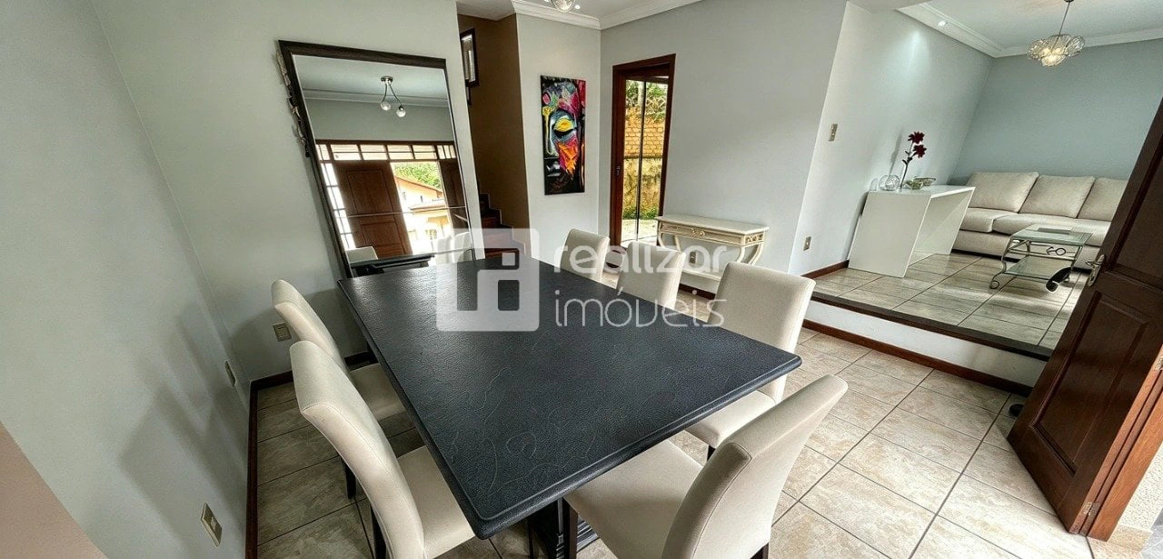 300 m² house with a grill on the balcony and a private BBQ — photo 9