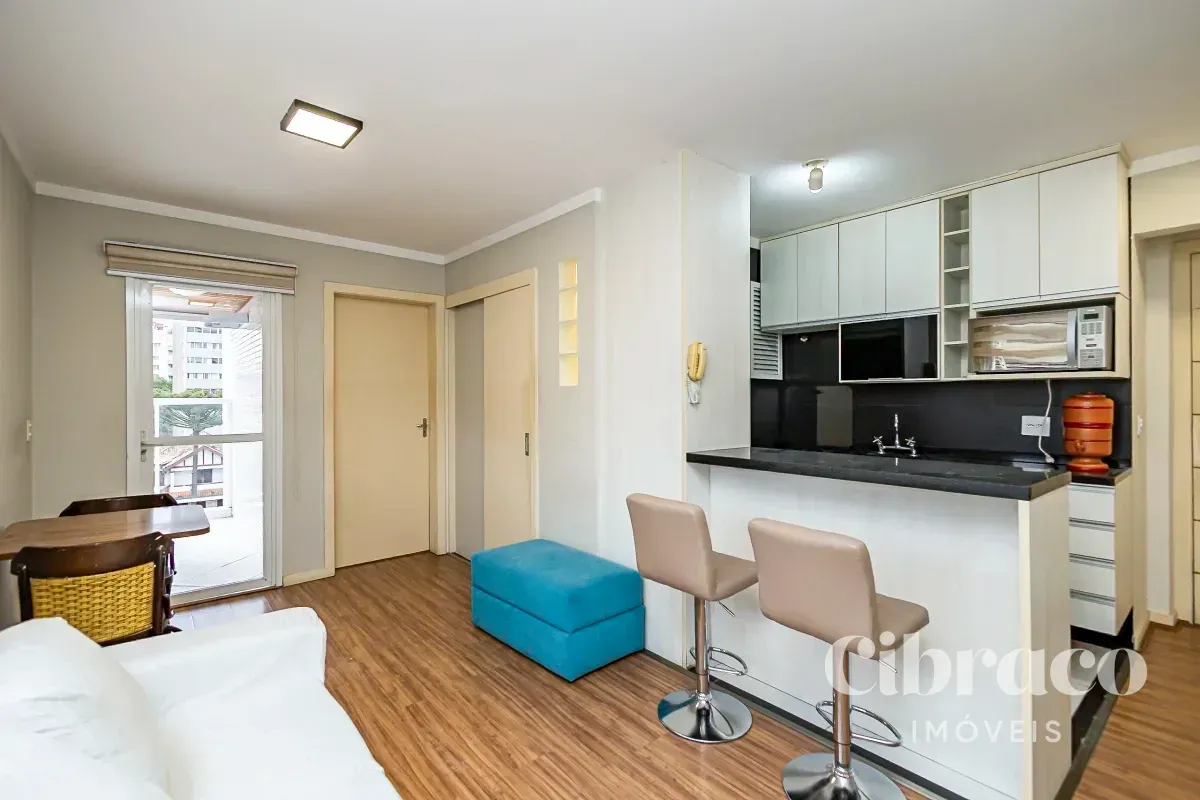 One-bedroom apartment with a washing machine in Curitiba — photo 2