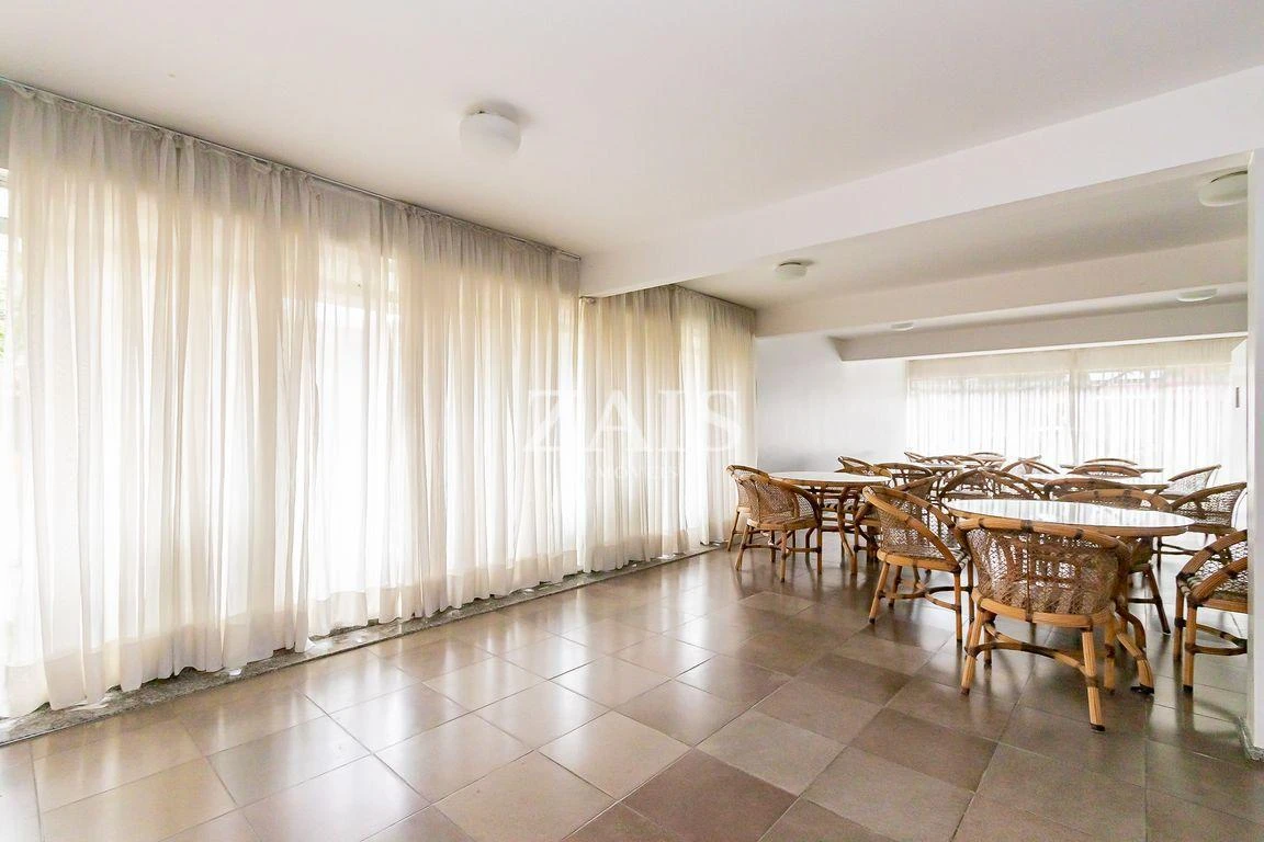 Furnished 3-bedroom apartment with 164 m² and parking — photo 39