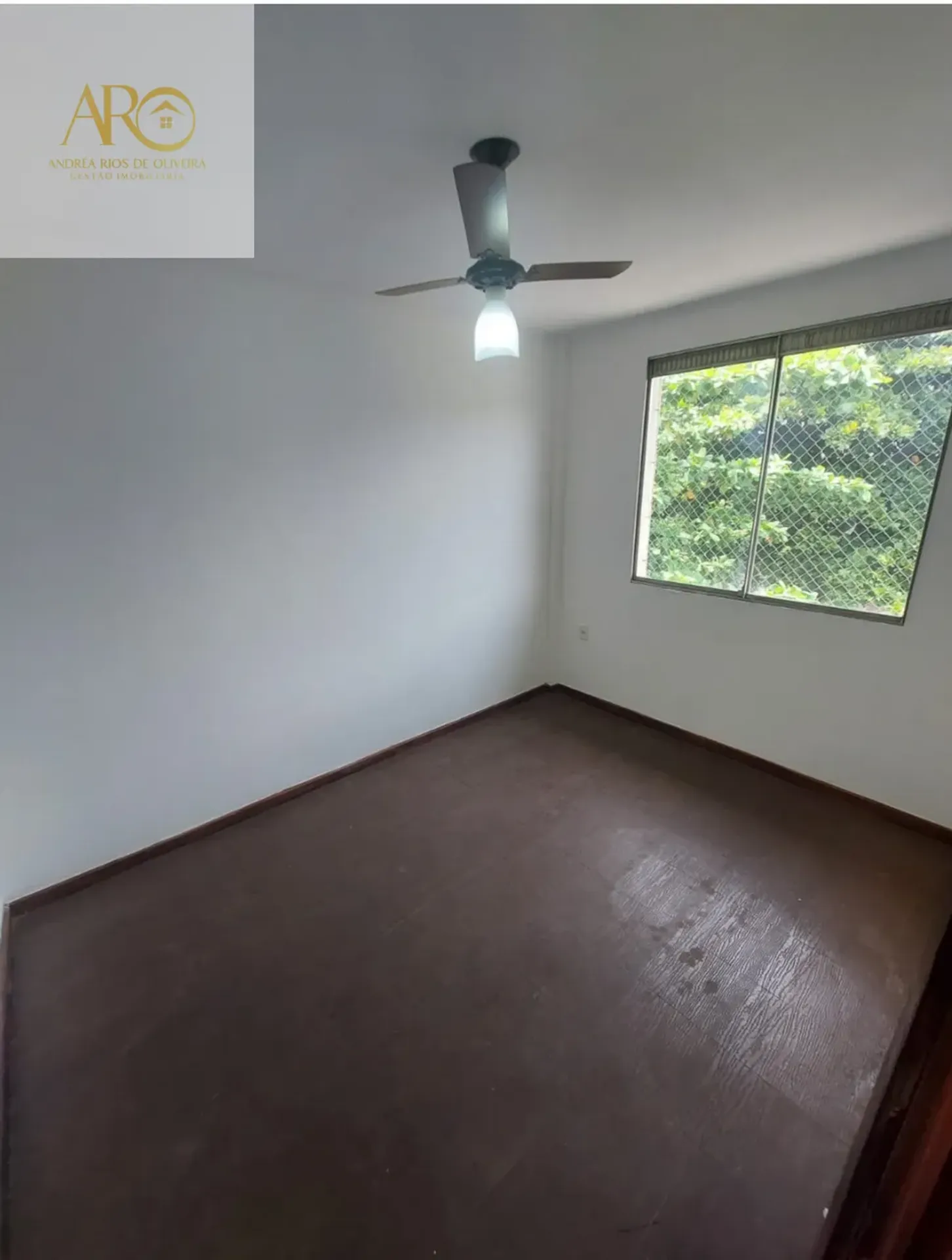 2-bedroom apartment in a building with a gym — photo 2