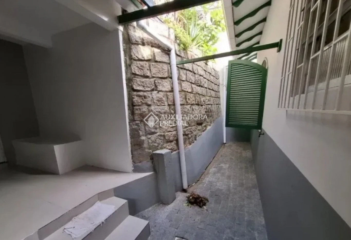 Garden in a 3-bedroom house, 65 m² — photo 17
