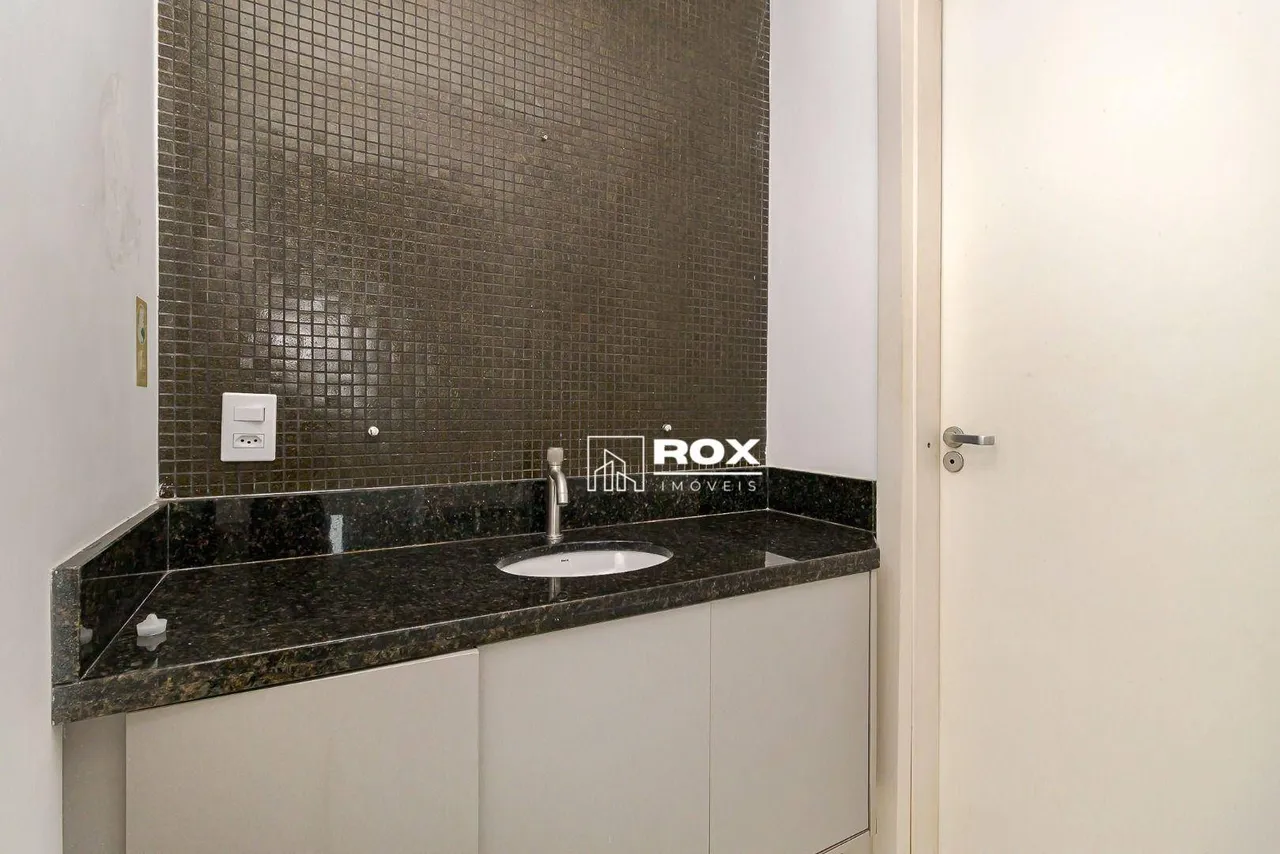 99 m² apartment with 2 bedrooms and 1 parking spot — photo 11