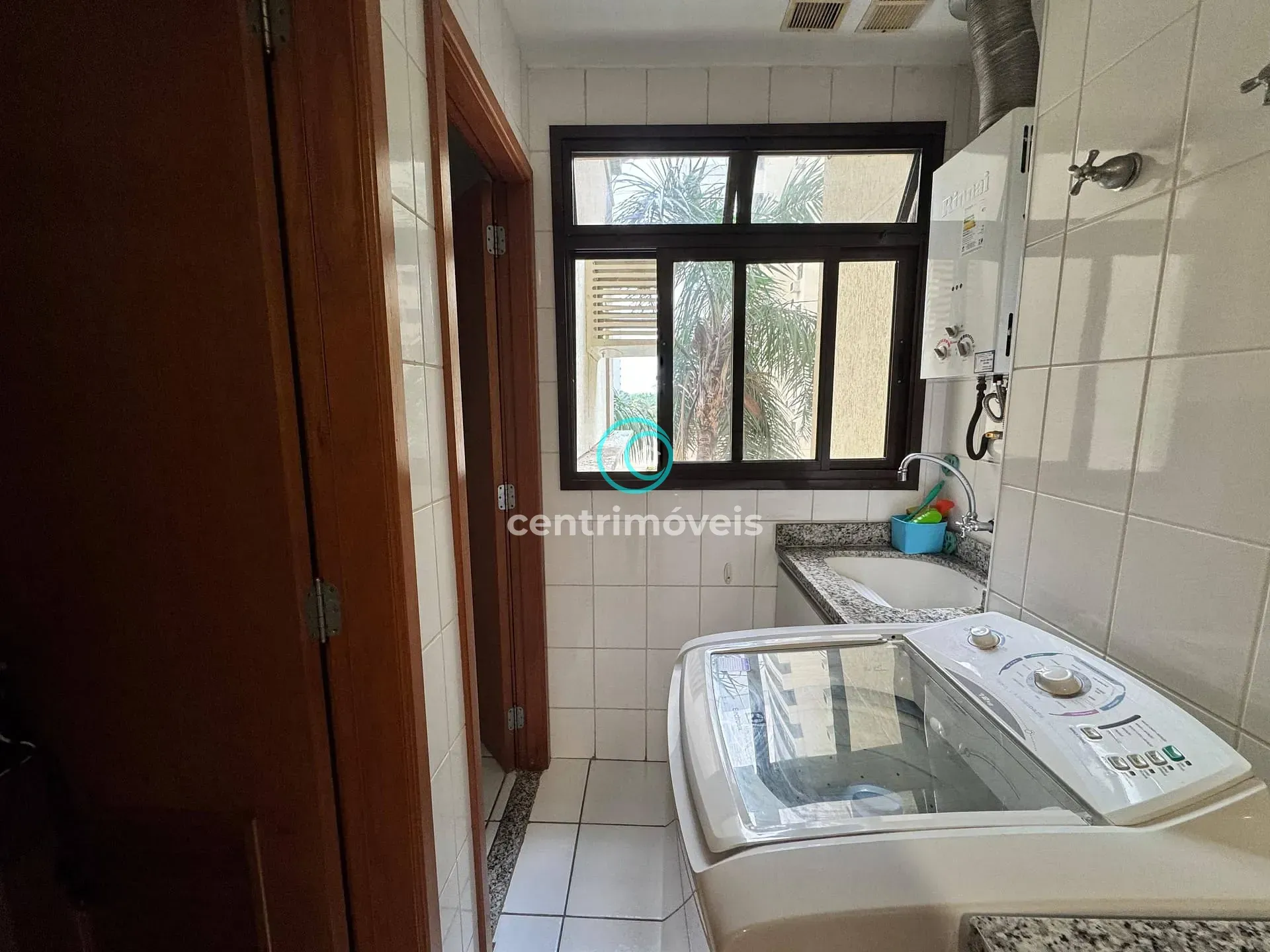 Furnished 2-bedroom apartment with integrated kitchen — photo 22
