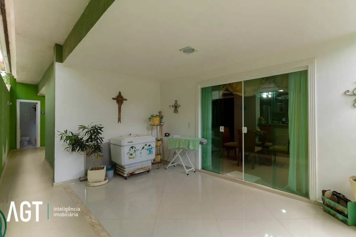 Furnished house with 4 bedrooms, 1 bathroom and 3 parking — photo 9
