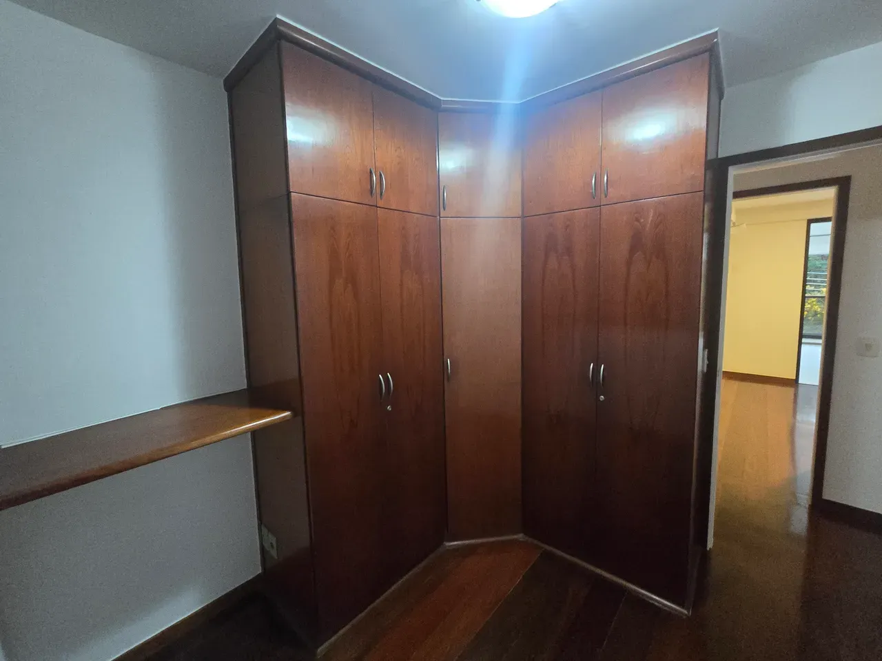 119 m² apartment with a suite and 2 parking spaces — photo 20
