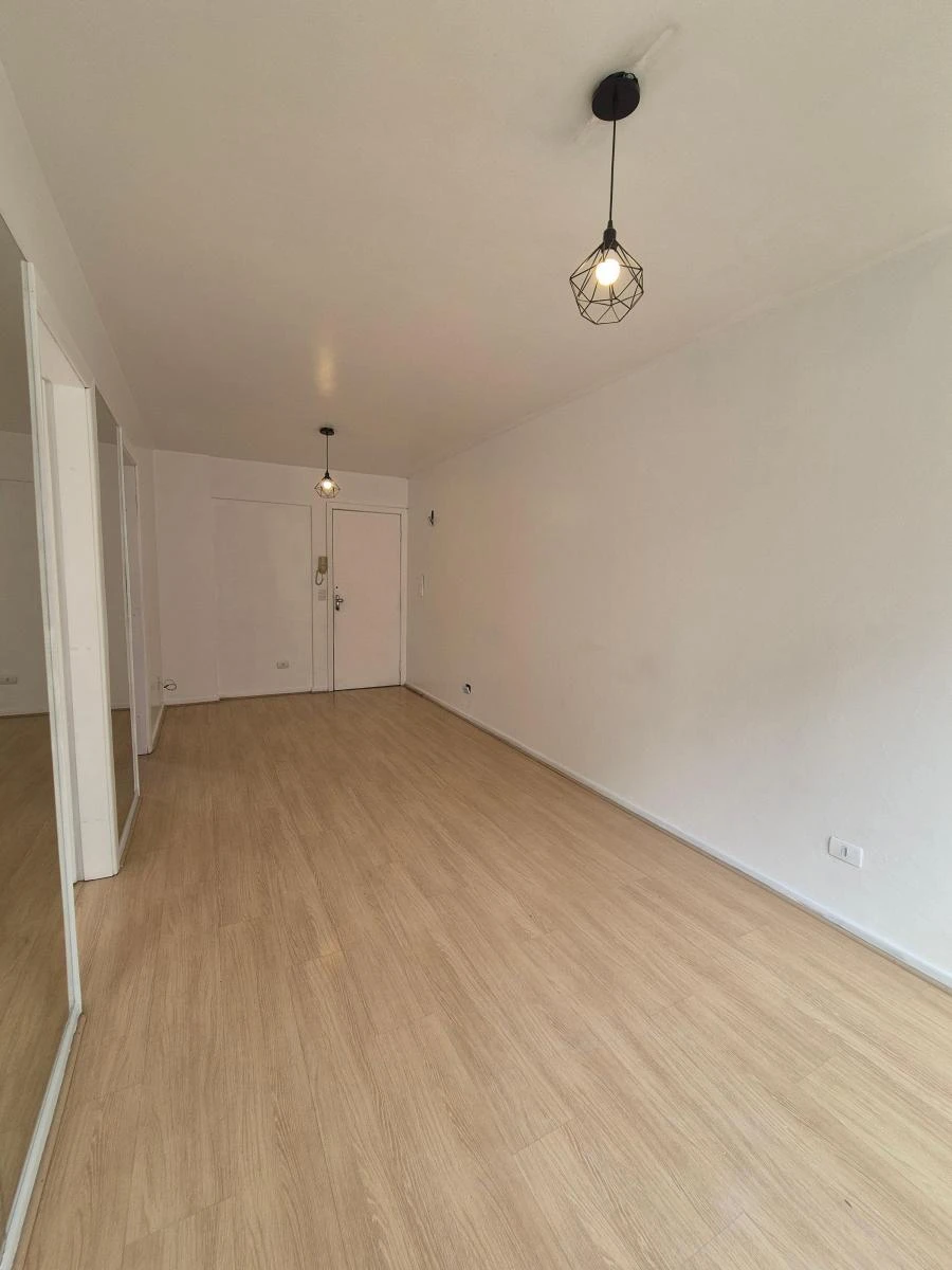 Apartment, 36 m², with wood or laminate floors — photo 14