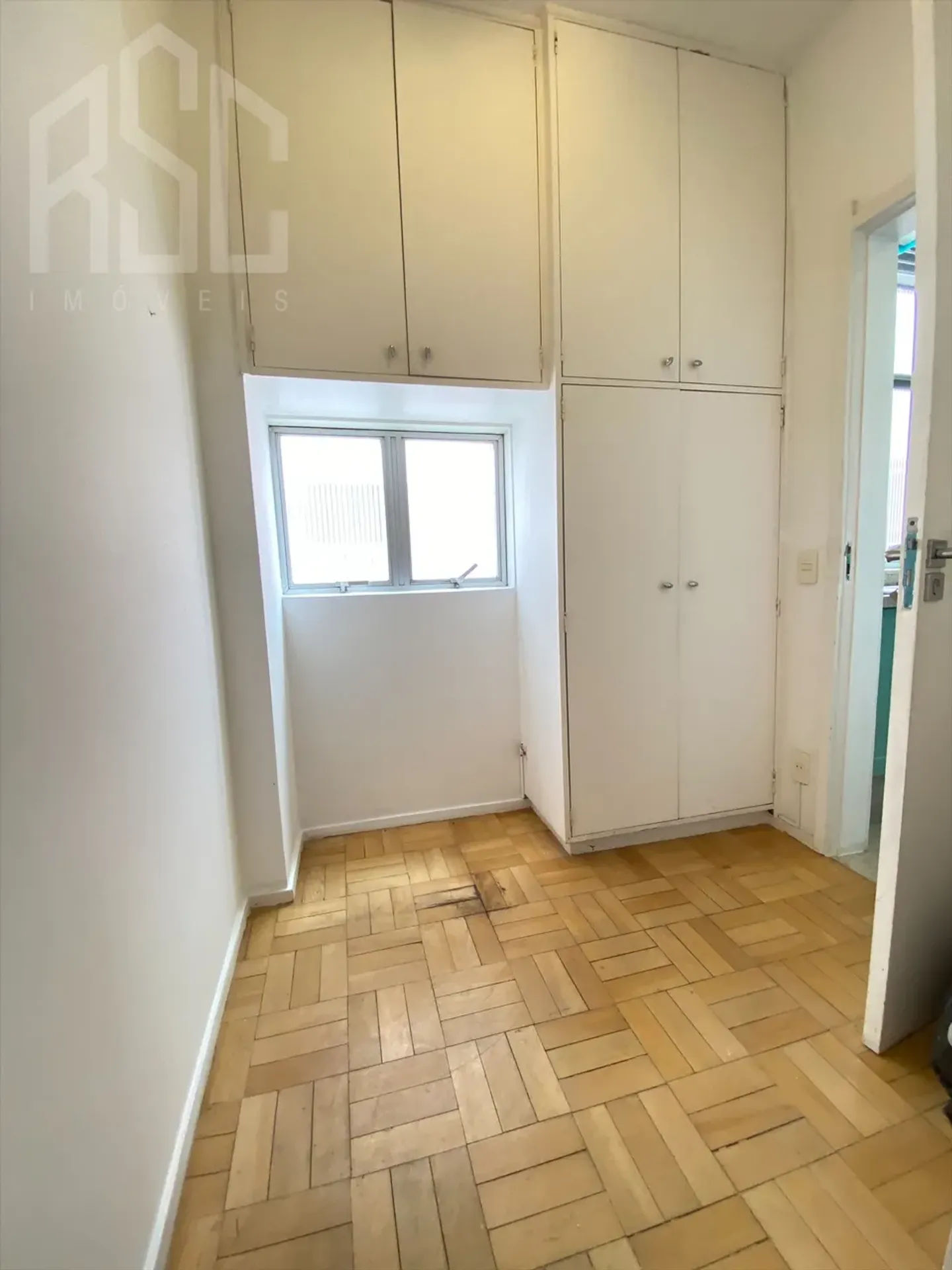 145 m² duplex penthouse with 2 bedrooms and 3 baths — photo 36