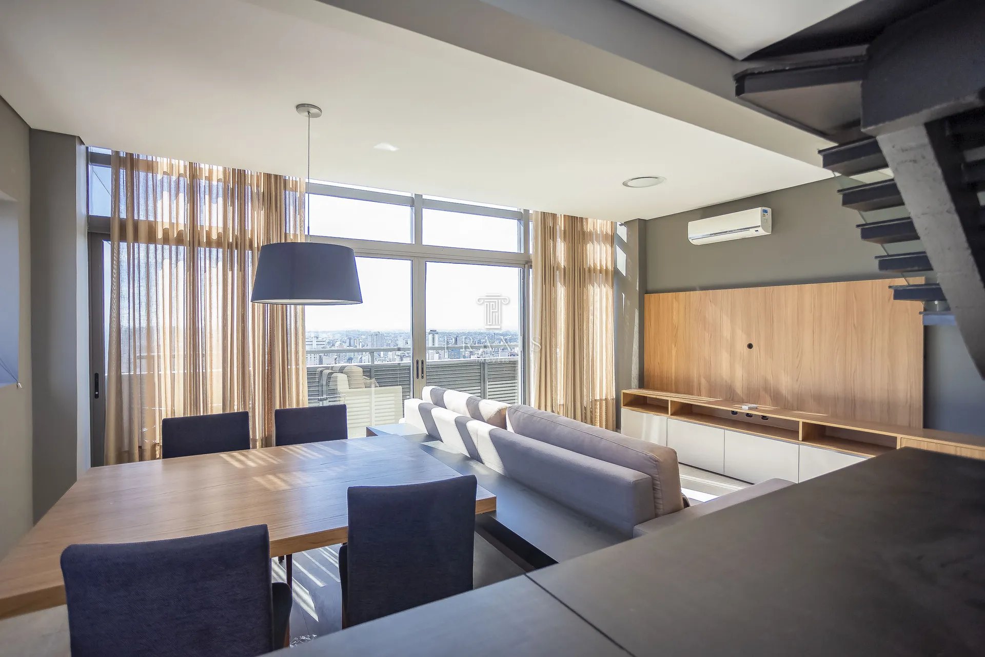 2-bedroom apartment with a home office — photo 4