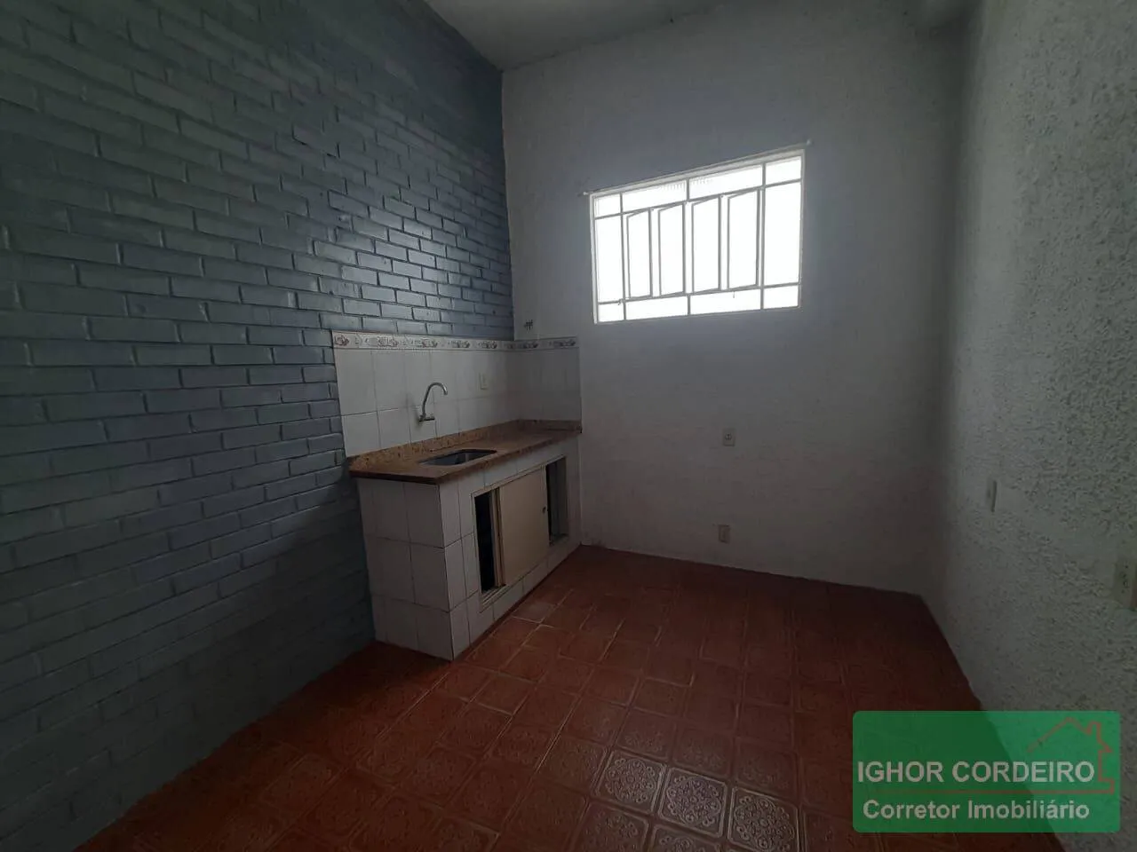 Apartment-style house with laundry area and 2 bedrooms — photo 9