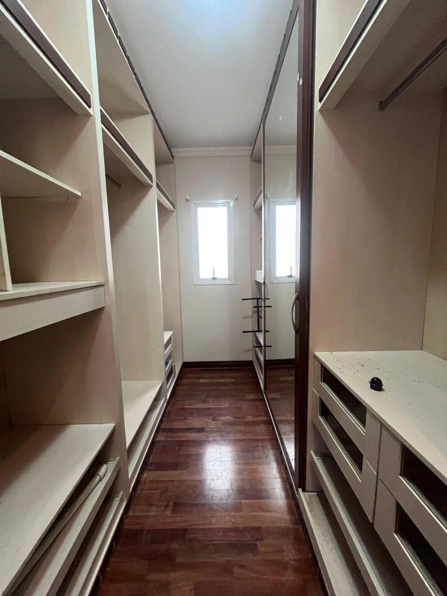Дом 300 м² с 4 спальнями и 3 парковками — photo 17
