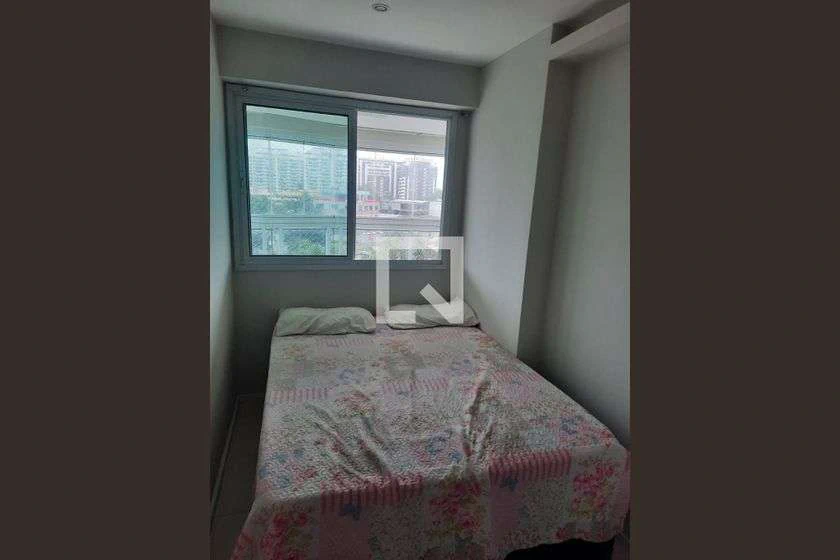 Apartamento mobiliado com 3 quartos e 2 banheiros — photo 11