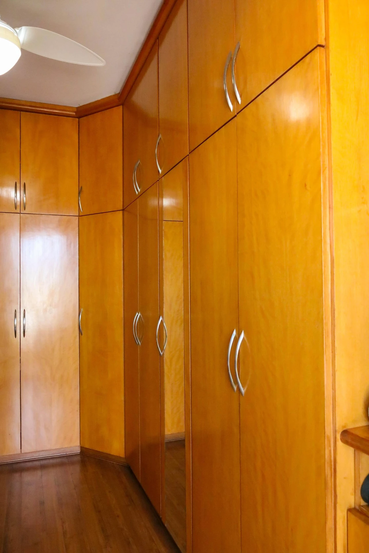 Furnished apartment with home office and 3 bedrooms — photo 10