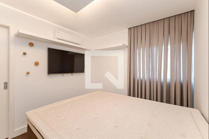 Furnished apartment with 3 en-suite bedrooms and 211 m² — photo 10