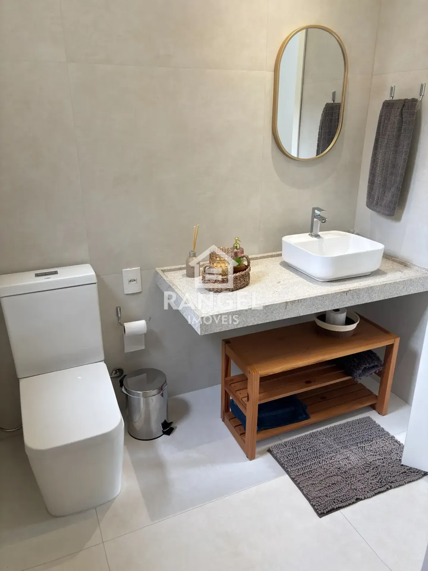 Casa em condomínio fechado com 4 quartos e 5 banheiros — photo 24
