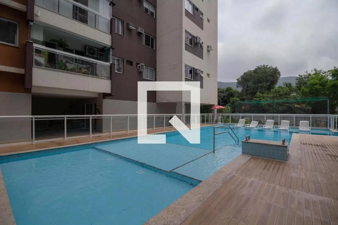 2-bedroom apartment in a building with a sauna — photo 37
