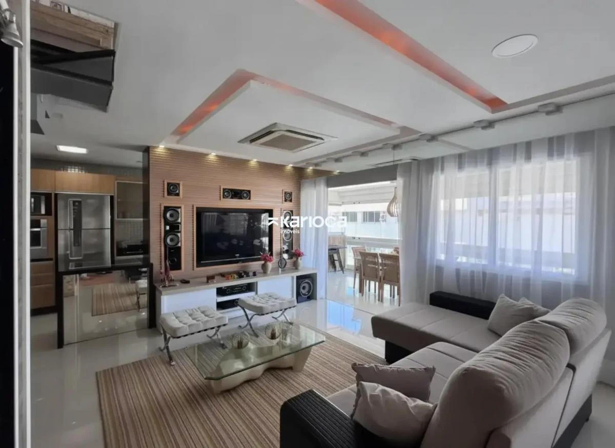 Cobertura de 200 m² com 3 quartos e varanda fechada — photo 2