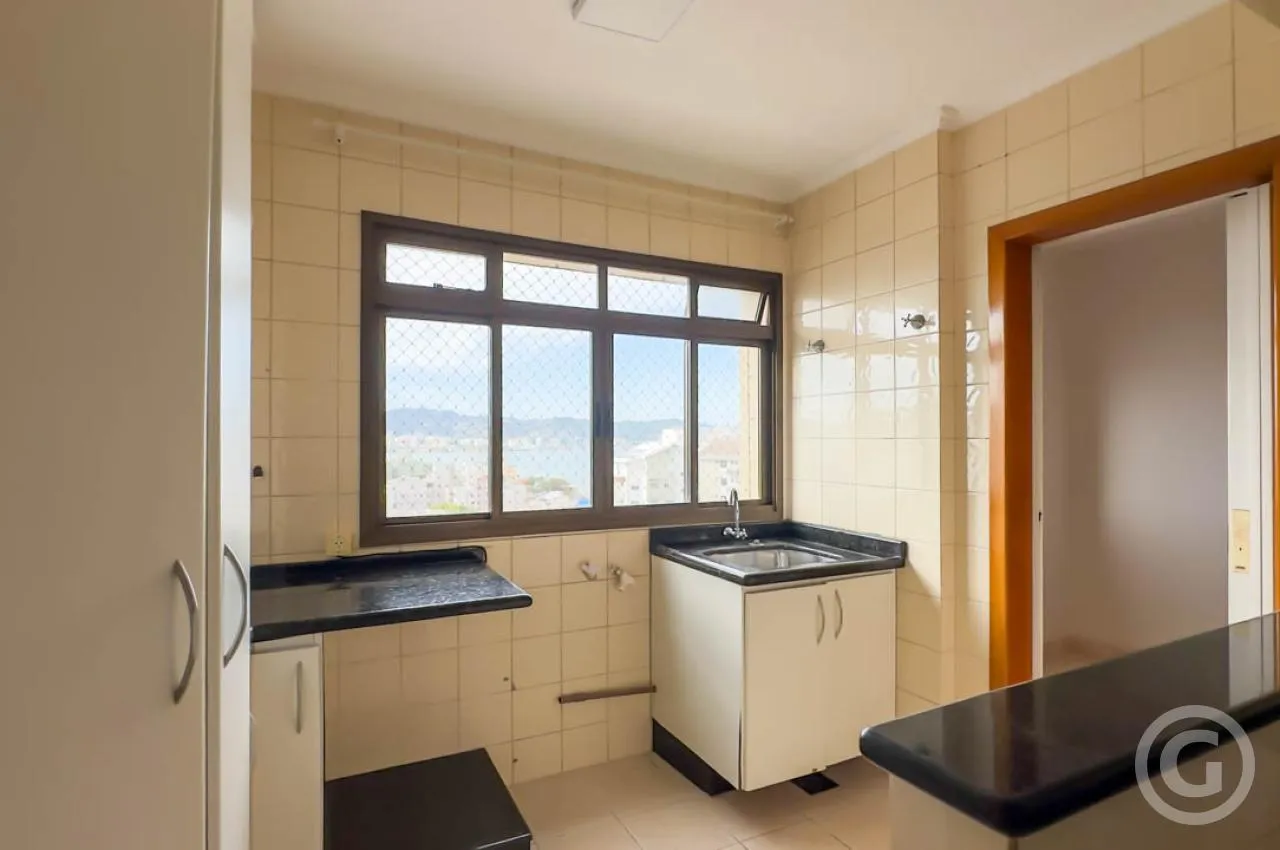 Квартира 105 м² с 3 спальнями и 1 крытым местом — photo 3