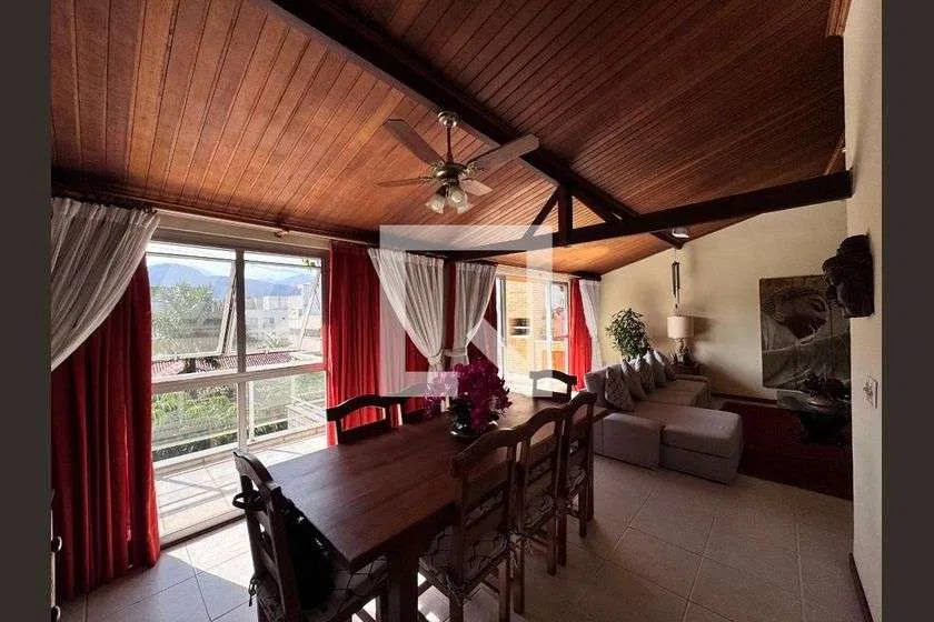 Duplex penthouse with 3 bedrooms and 254 m², 2 parking — photo 21