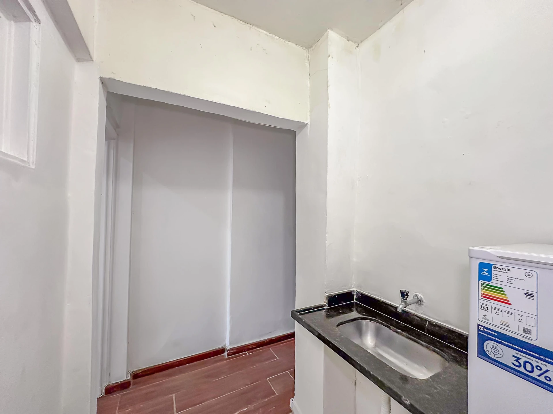 Estudio para alquiler con 1 dormitorio y 1 baño — photo 4