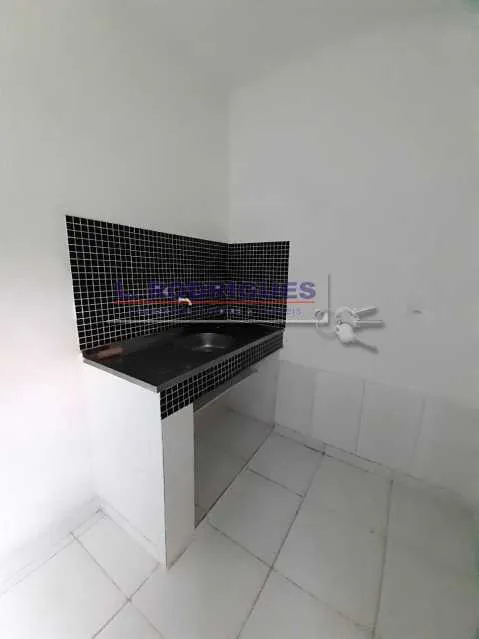Rental apartment with 1 bedroom and glass shower — photo 5