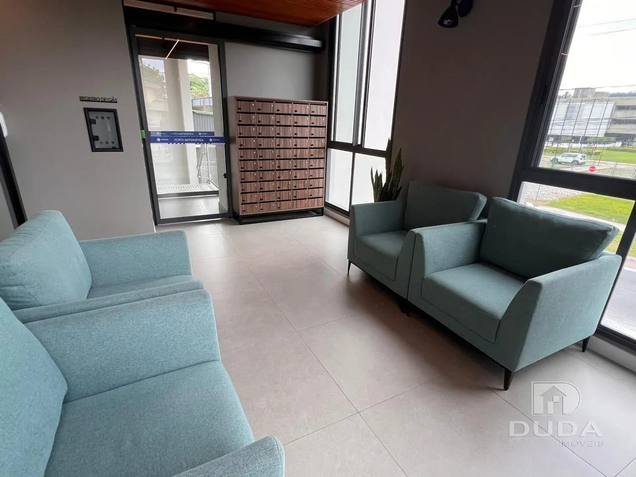 Furnished 1-bedroom apartment with balcony grill — photo 19