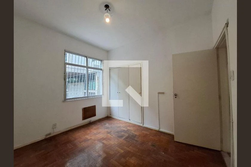89 m² apartment with 3 bedrooms and a gas stove — photo 15
