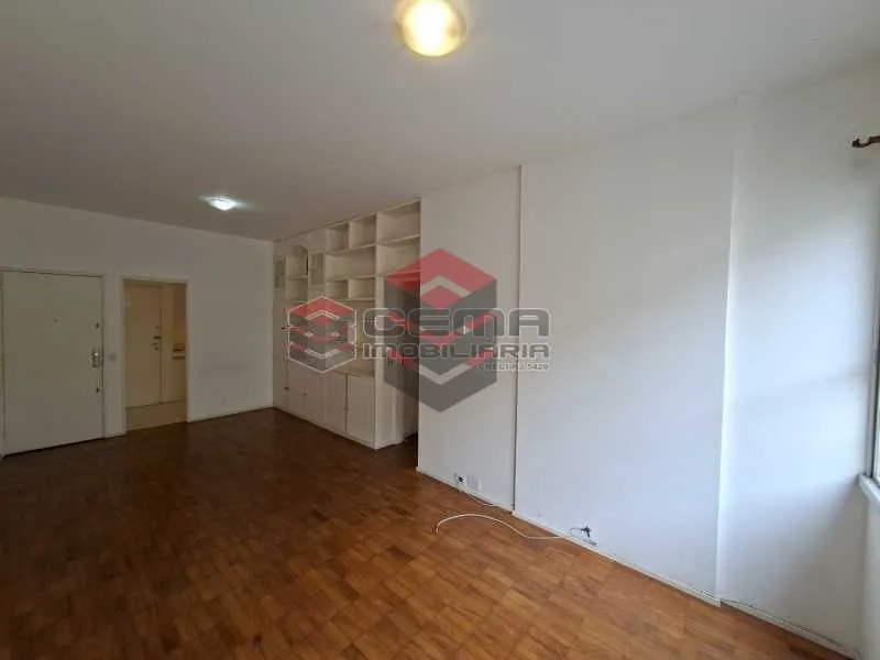 Деревянный пол или ламинат и 3 спальни: квартира 96 м² — photo 5
