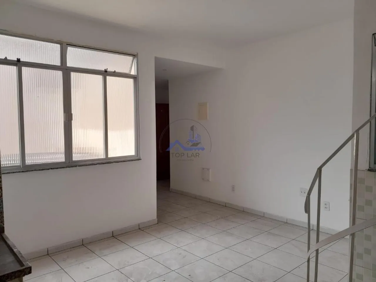 Apartamento com 1 quarto, sala, cozinha e terraço — photo 2