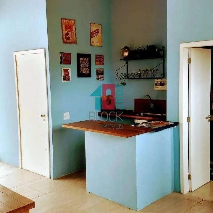 Furnished house with 5 bedrooms and 226 m² — photo 29