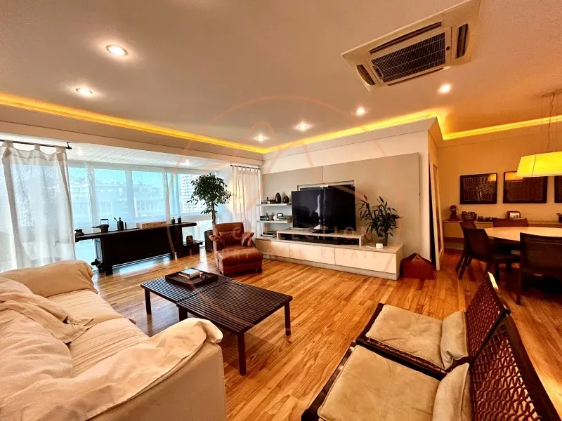 Furnished apartment, 419 m², with a bathtub — photo 64