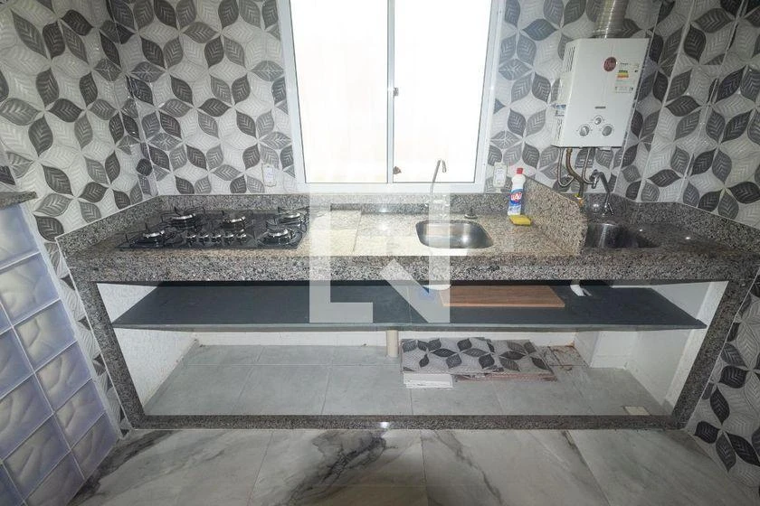 2-bedroom apartment in a building with a pool — photo 24