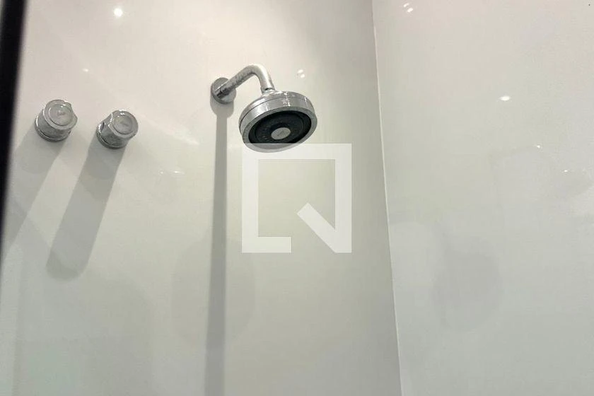 Unfurnished 260 m² apartment with 4 en-suite bedrooms — photo 12